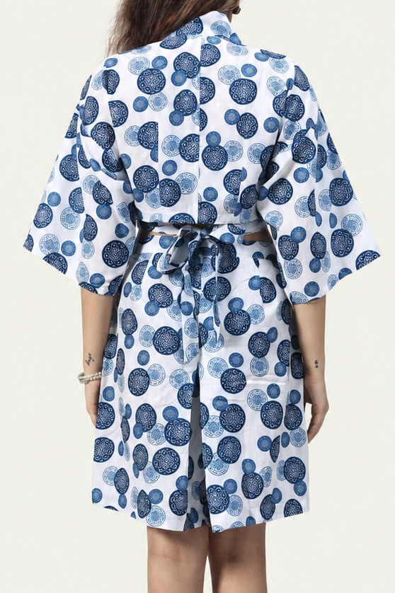 Nouveau Kimono - Japanese Circles
